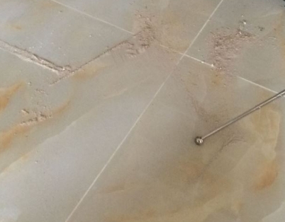 禹州瓷砖空鼓维修公司分享粘合剂选择不当在瓷砖铺贴过程中可能导致以下问题